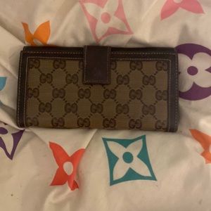 Guess wallet like brand new